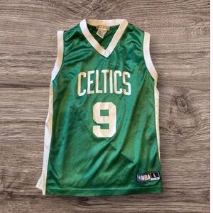 CELTICS RONDO NBA BOYS GIRL TANK BASKETBALL SHIRT TOP GREEN BOSTON SIZE L 12 14